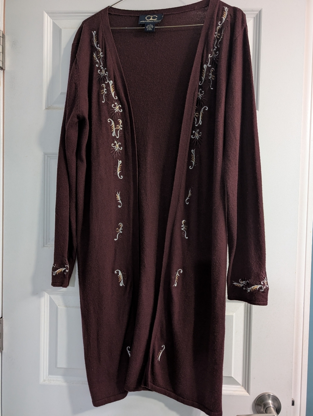 Long Open-Front Embroidered Cardigan in Deep Wine and Cream